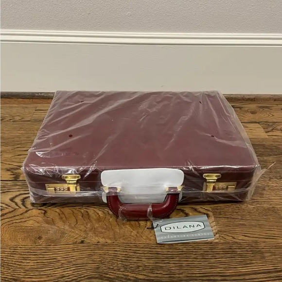 Dilana leather 4” attaché in cognac - Picture 7 of 13